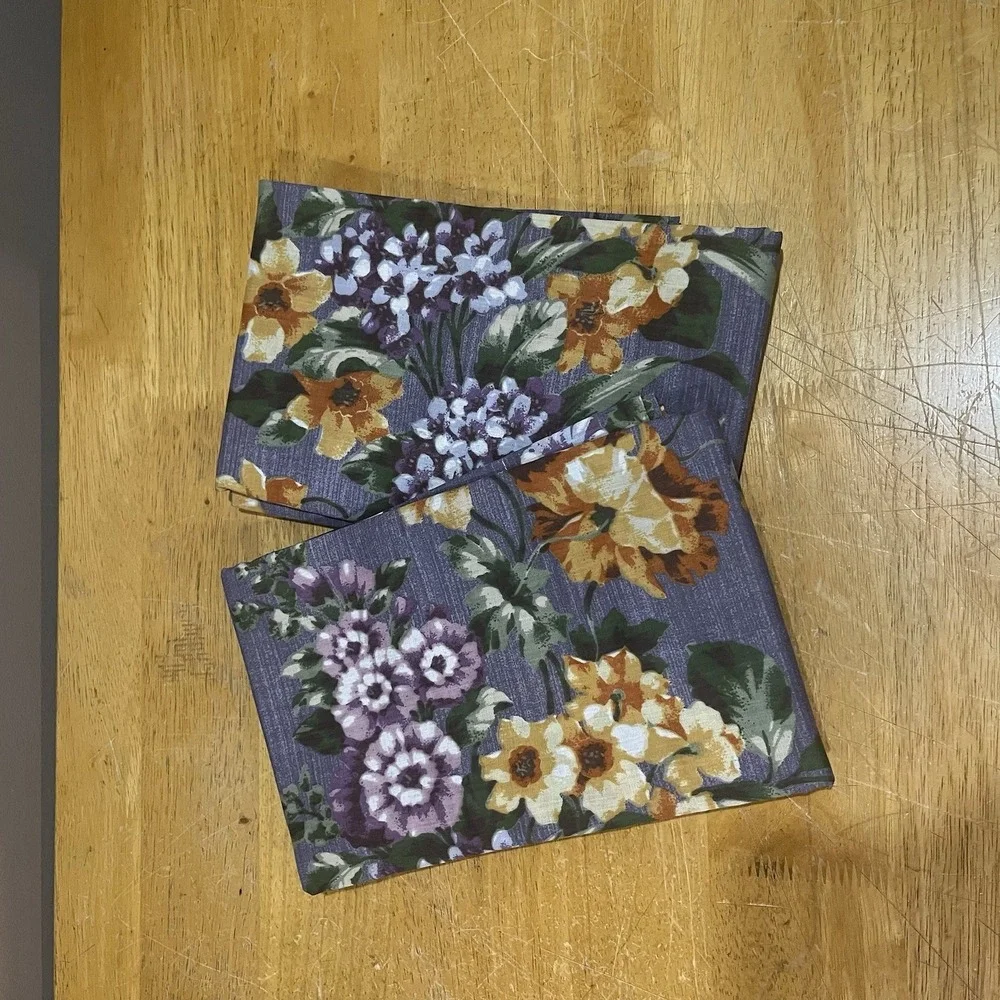 Vtg Arley Purple Floral Standard Pillow Sham‎ Cottage Core Flowers 20x26